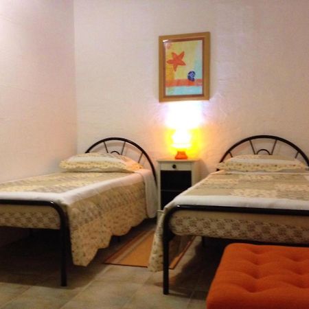 Anna Karistu Accommodation Kerċem 客房 照片